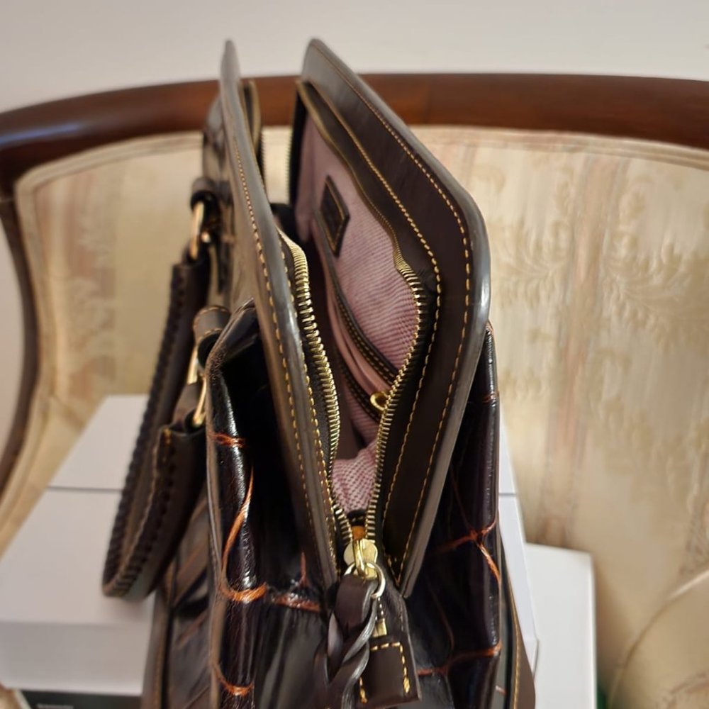 Handbag - Picture 5 of 5